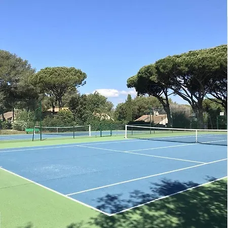 Gasjou - Golfe De St-tropez - - Mazet Pour 6 Personnes Dans Domaine Avec Piscine Et Tennis Appartamento