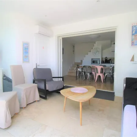 Gasjou - Golfe De St-tropez - - Mazet Pour 6 Personnes Dans Domaine Avec Piscine Et Tennis Appartamento